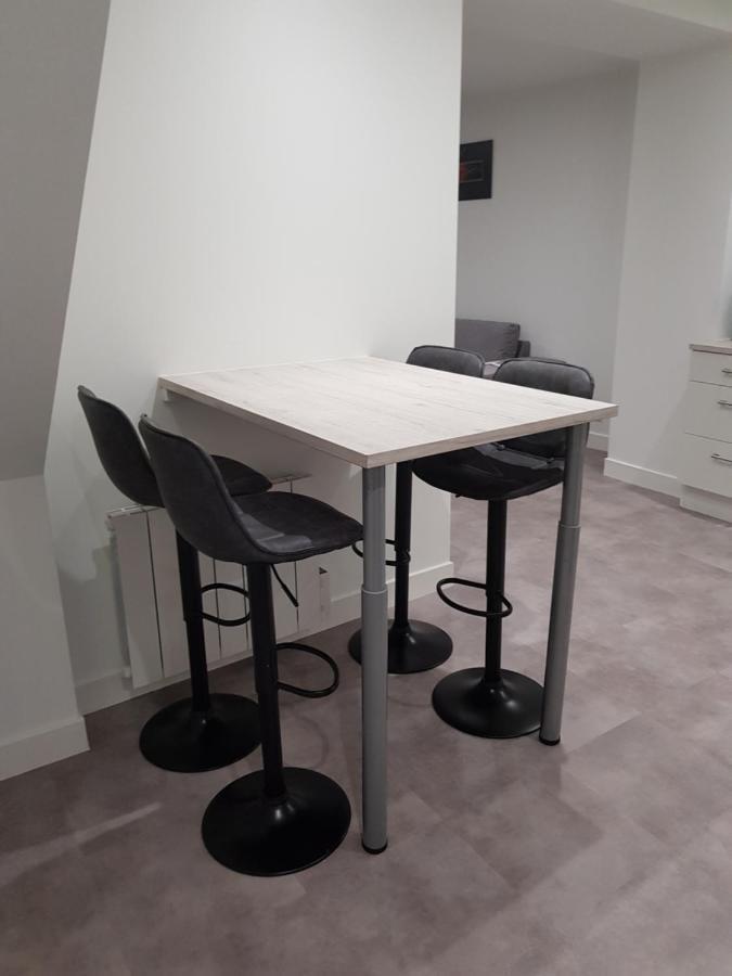 Appartement Centre Ville Μουλέν Εξωτερικό φωτογραφία